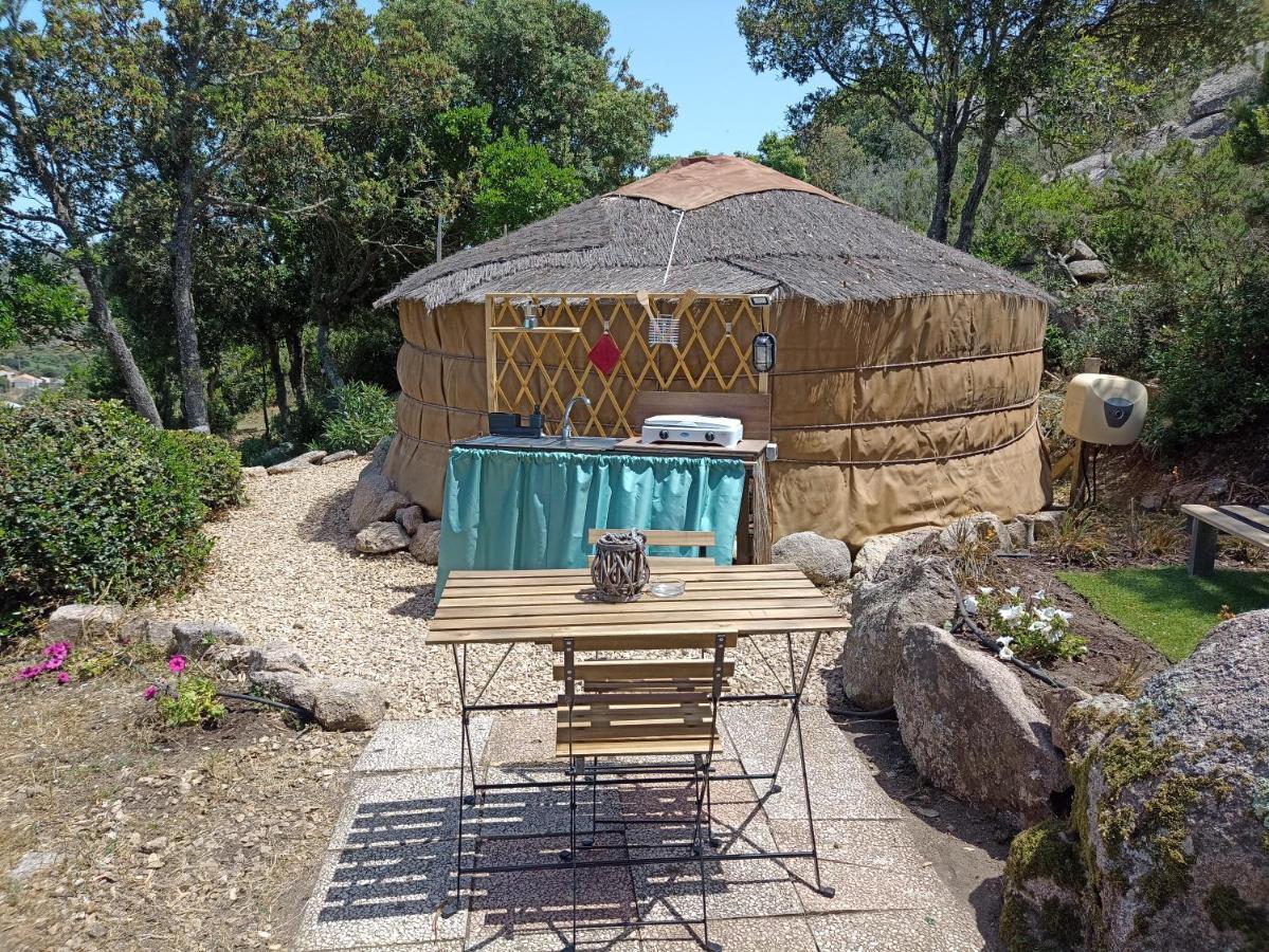 La Cera Farm Camping B&B Santa Teresa Gallura Exteriör bild
